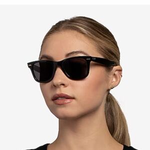 Ray-Ban Wayfarer RB2140 Black Classic Sunglasses Case original Brand New
